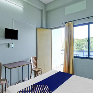 Spot On 81111j Chaliyar Jalak Hotel Valakkad